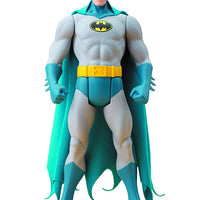 DC Universe 1/10 Scale Action Figure ArtFX+ - Classic Batman