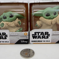 Star Wars The Mandalorian 2.2 Inch Action Figure Baby Bounties 2-Pack Series - The Child (Baby Yoda) Hold Me & Ball